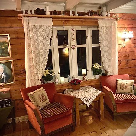 Villa 100 Years Old Norwegian Log House In Tromsø Extérieur photo