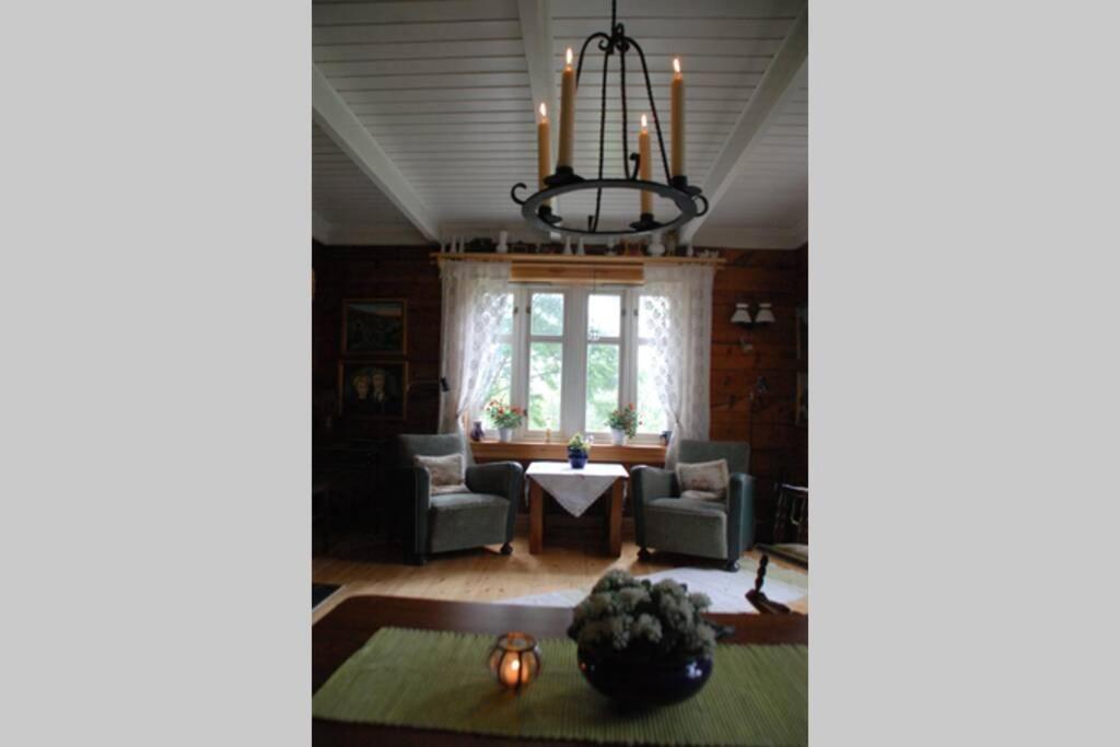 Villa 100 Years Old Norwegian Log House In Tromsø Extérieur photo