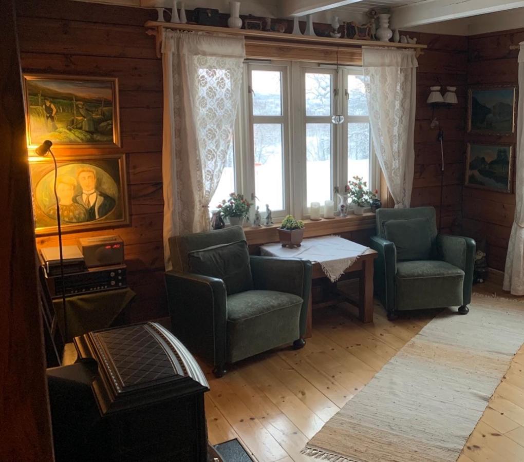 Villa 100 Years Old Norwegian Log House In Tromsø Extérieur photo