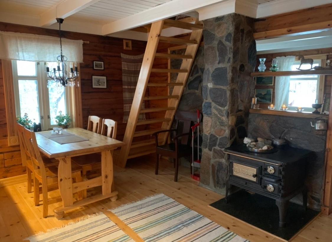Villa 100 Years Old Norwegian Log House In Tromsø Extérieur photo