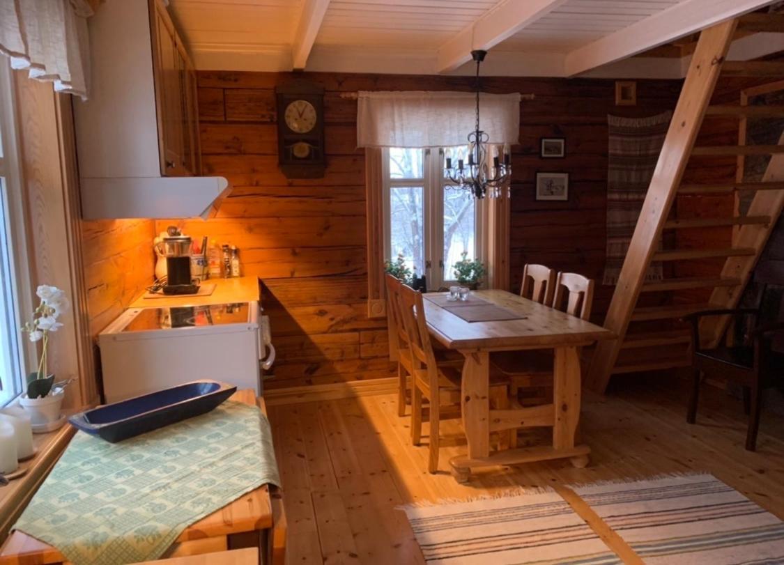 Villa 100 Years Old Norwegian Log House In Tromsø Extérieur photo